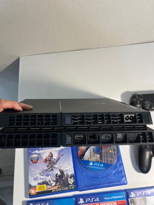 PlayStation 4 и 7игр