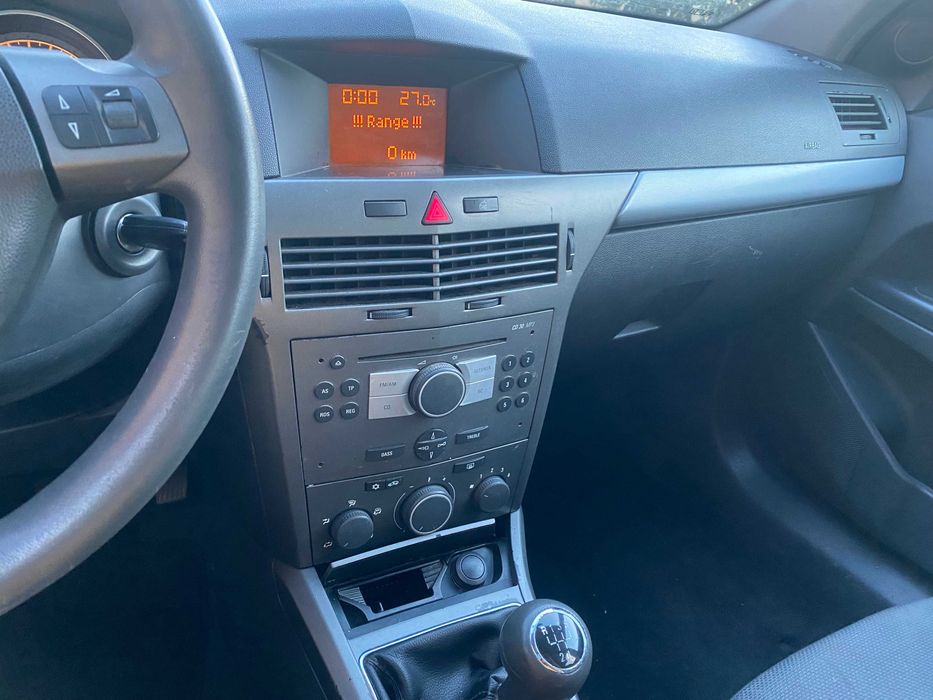 Opel Astra H - 1.4 Benzina + GPL, an: 2005