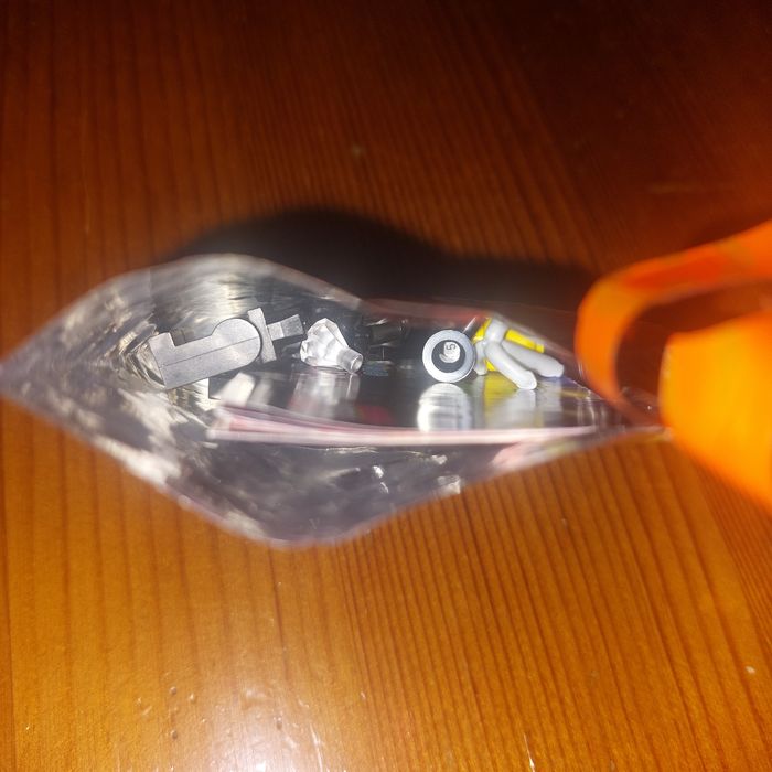 LEGO Collectible Minifigure Series 15 - Jewel Thief