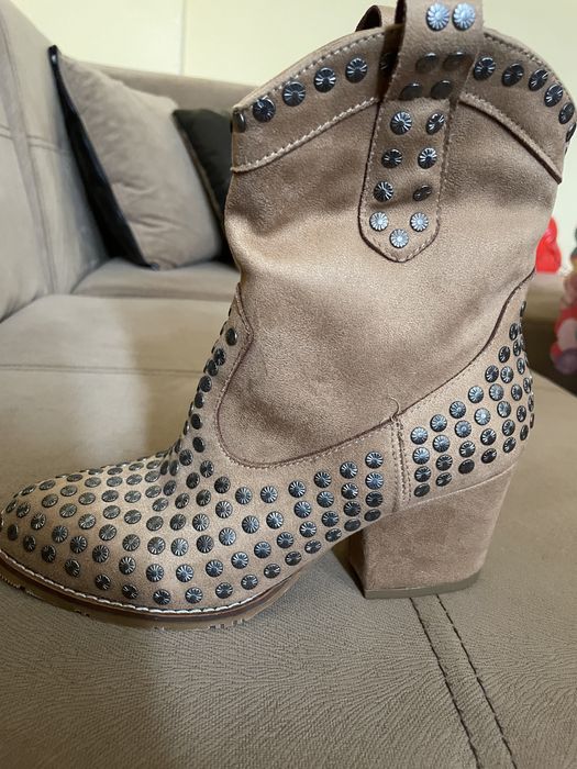 Дамски ботуши