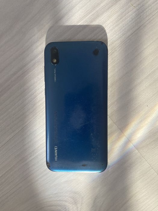 Смартфон Huawei Y5 2019 AMN-LX9