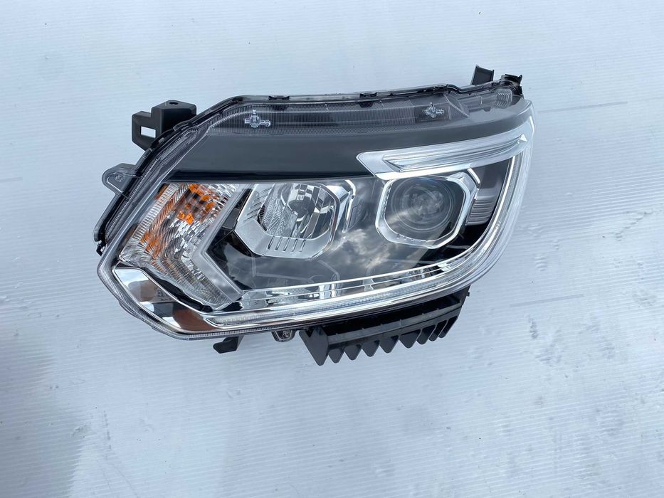 Far stanga complet Renault Alaskan 2020+ Led Pure Vision nou original