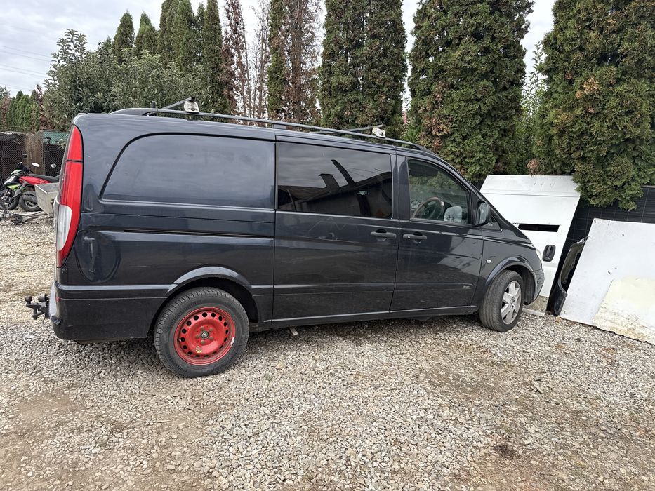 Dezmembrez Vito 2008 w639