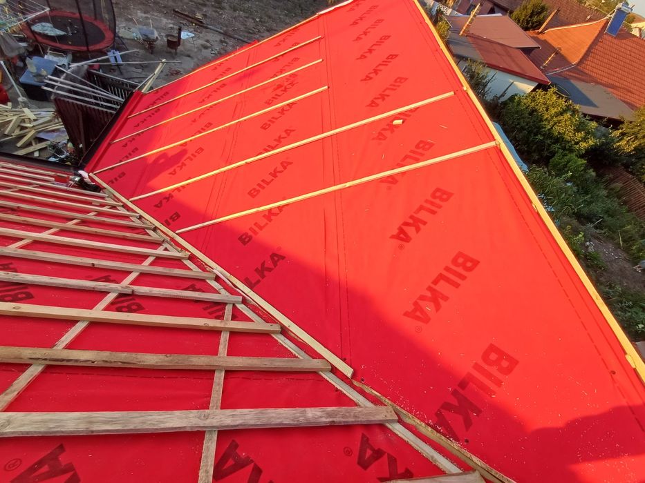 EXECUTAM URMĂTOARELE SERVICI


1. Reparatii Acoperis,
2. Montaj orice