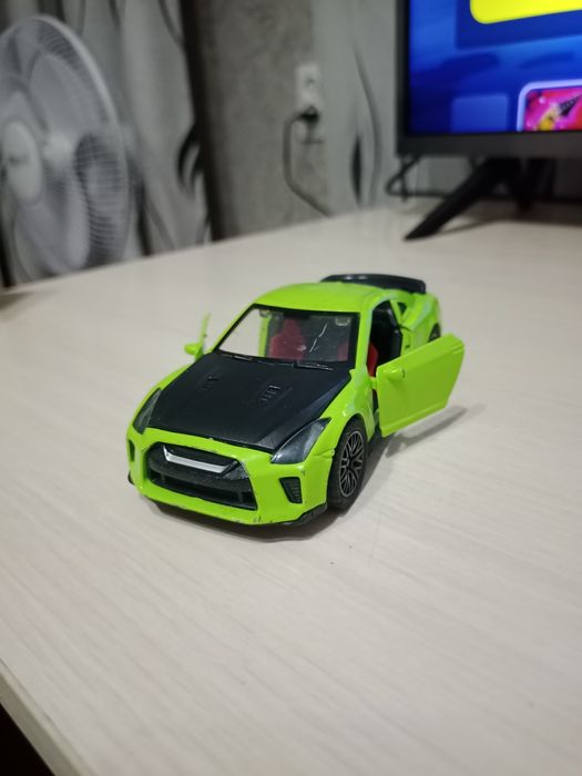 Машины железные продам