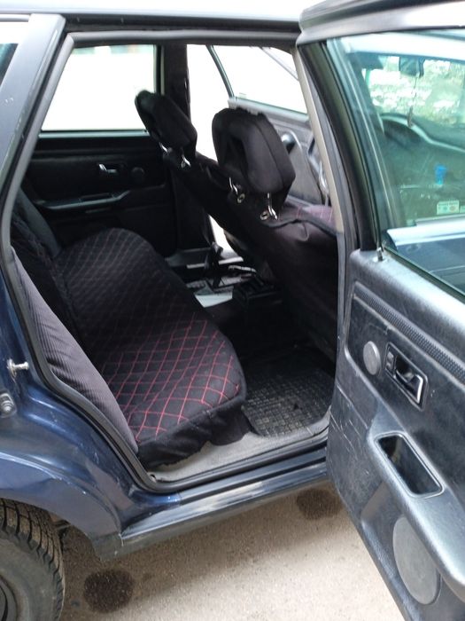 Продам автомобиль Ауди 80б4 универсал.