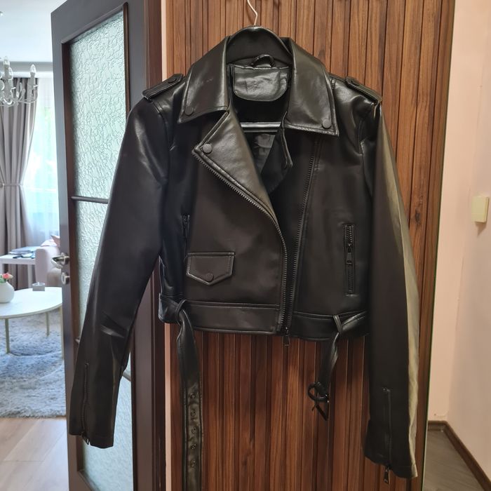 Яке от изкуствена кожа