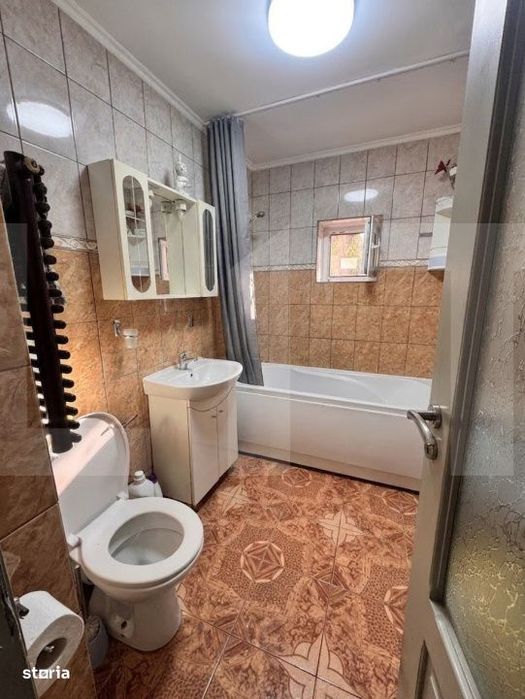 Apartament cu 2 camere decomandat - parcare concesionata - Stejari –
