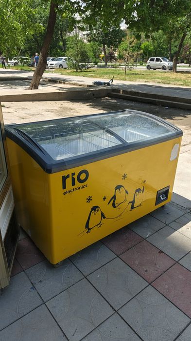 Морозильник RIO сотилади