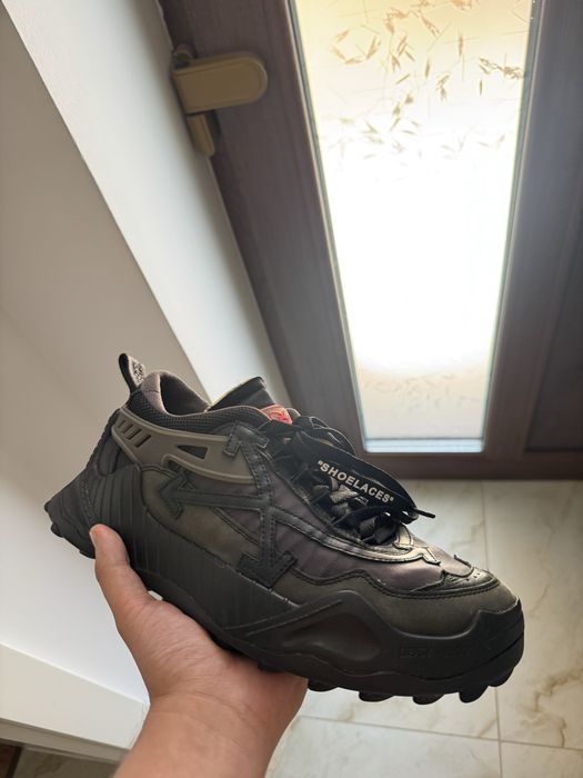 Off White Odsy Black