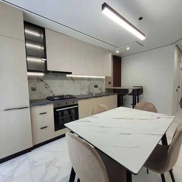 Сдаю 2х ком 9/6 квартиру в ЖК Лабзак ор-р рест- Сазанчик P5