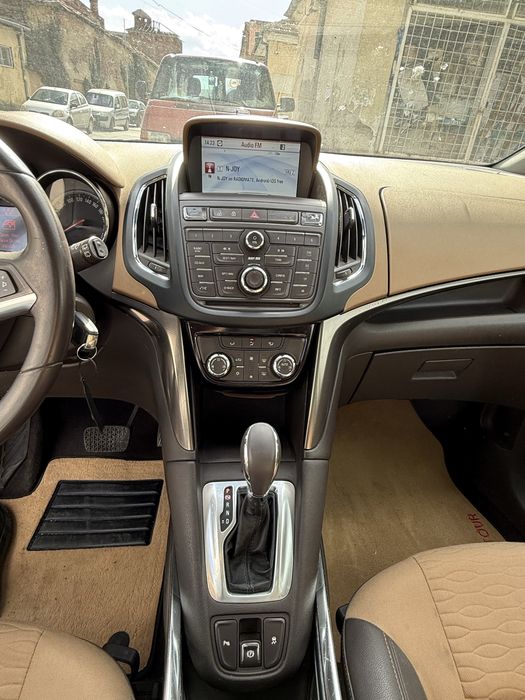 Opel Zafira 2.0 avtomat
