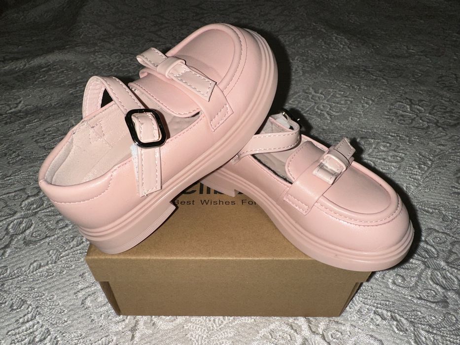 Детски обувчици за момиченце