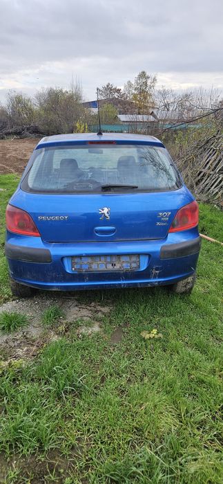 Dezmembrez Peugeot 307 1.6Hdi