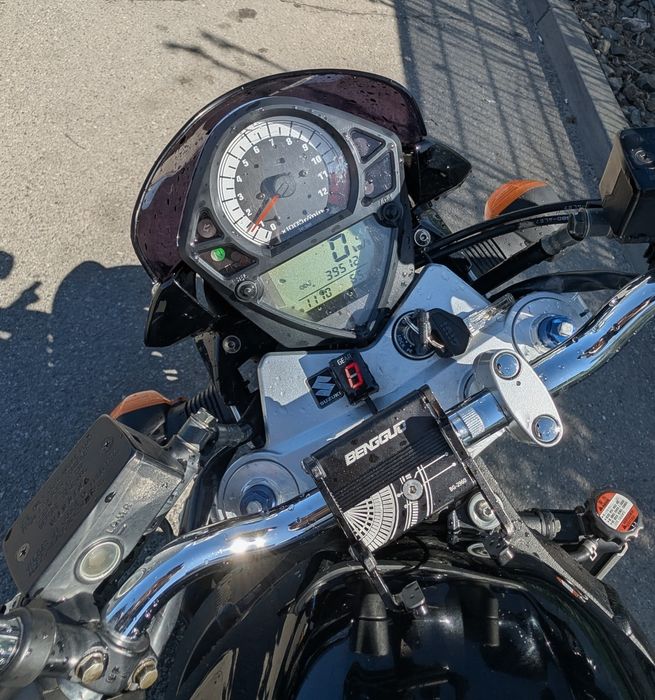 Suzuki SV 1000N-2006-Impecabil