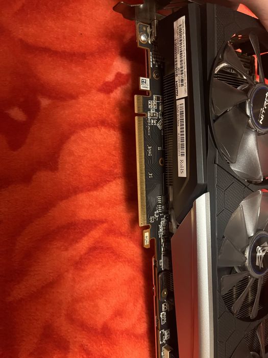 Vând placă video rx 5700xt 8gb