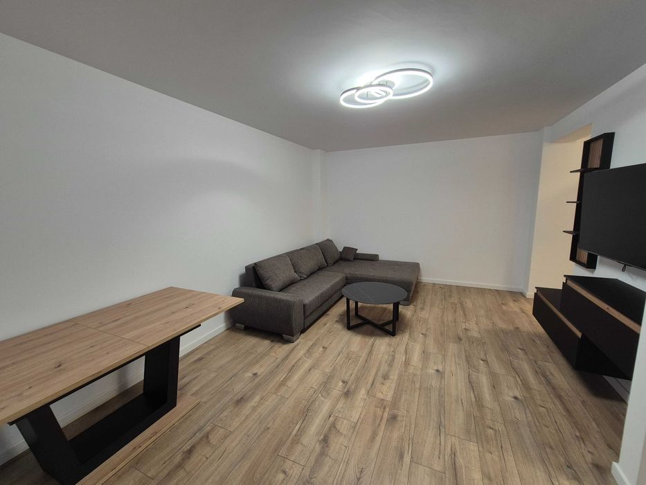 Inchiriez Apartament in Obcini