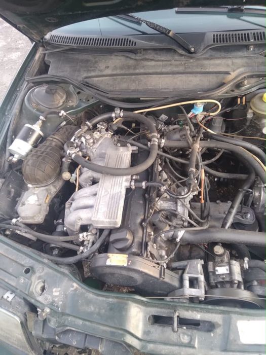 Продам машину Audi 100 С4