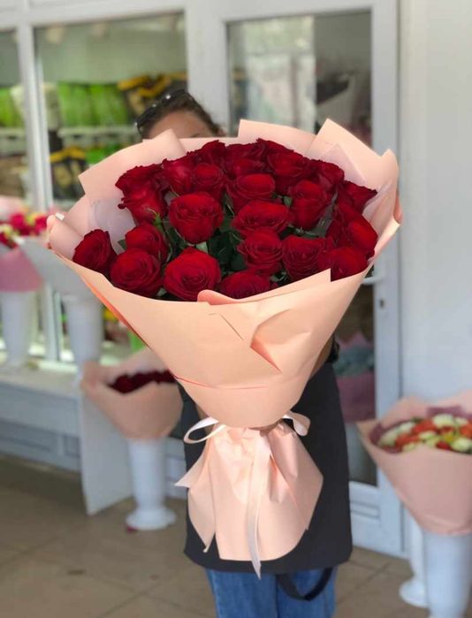 Букеты доставка цветов розы