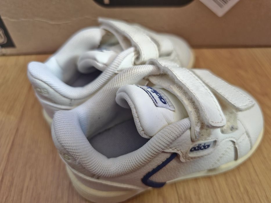 Vand adidasi Adidas 21