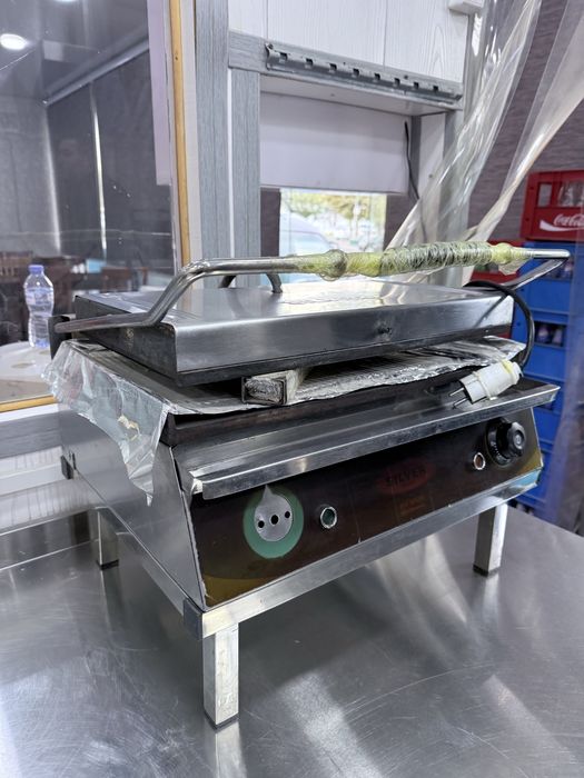 Продается холодильник Азн