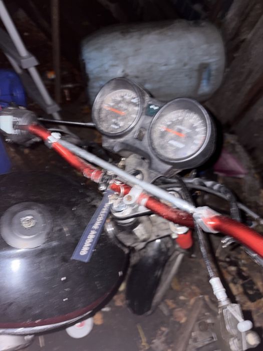 Продам Альфу GS с доками YX140