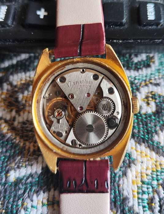 Мъжки часовник Секонда/Ракета Sekonda 17 jewels Позлатен 20 микрона