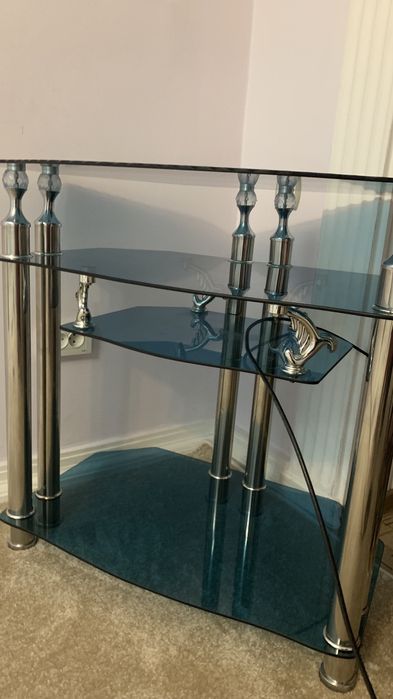 Подставка для телевизора