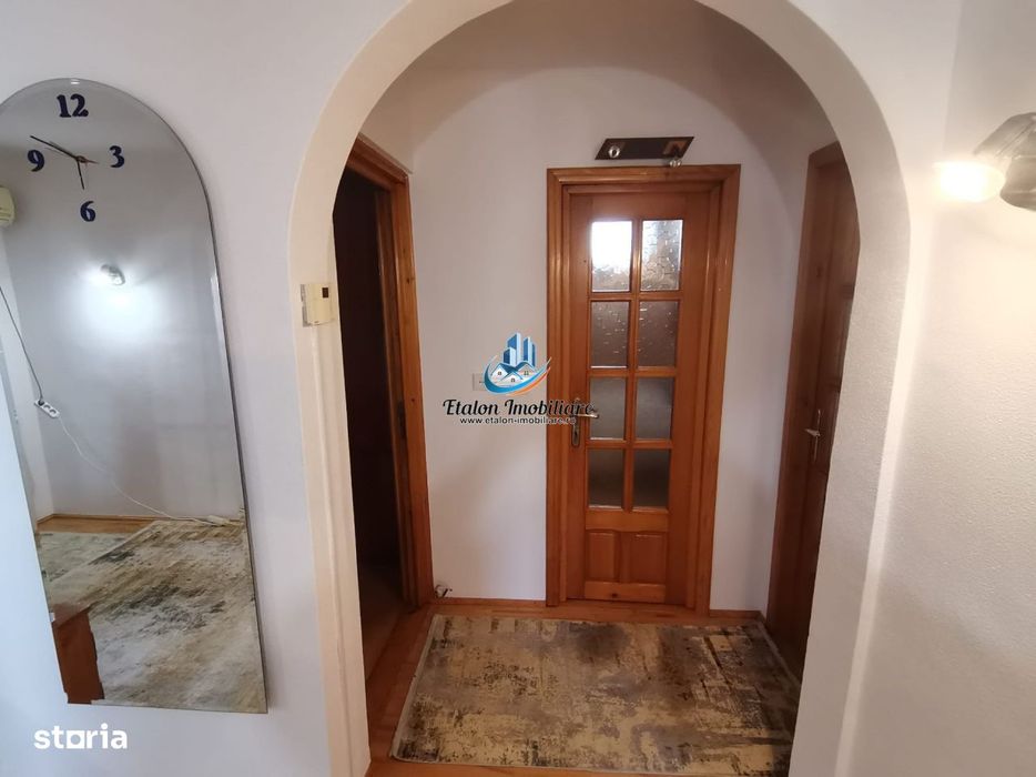 Apartament 3 camere decomandat, etaj 4, Calea Romanului