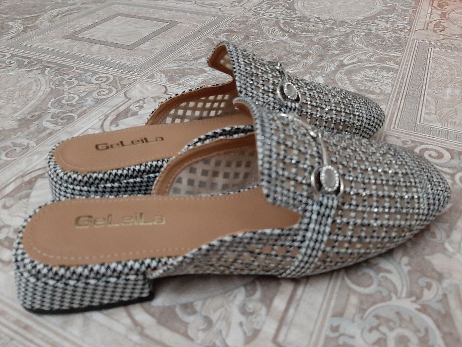 Босоножки  и туфли кожаные ЛИСТАЙ