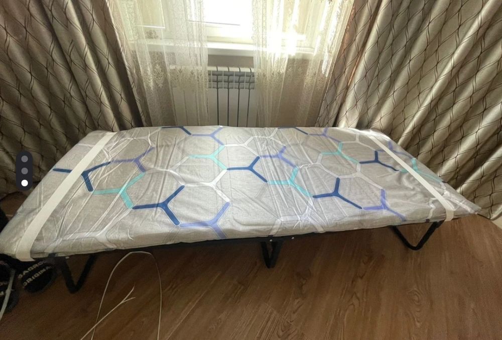 Продам раскладушку новую