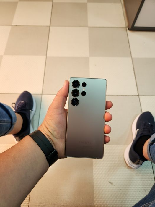 Samsung S25 Ultra