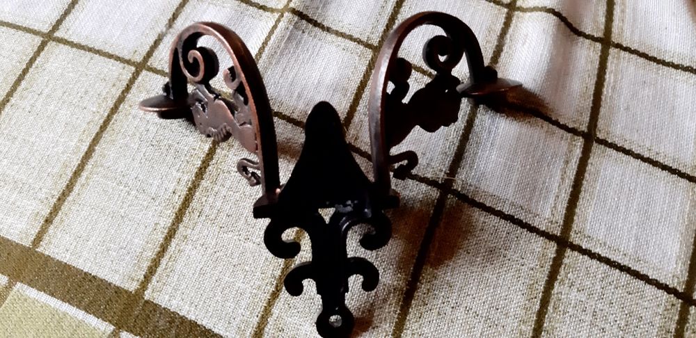 Стенен   свещник