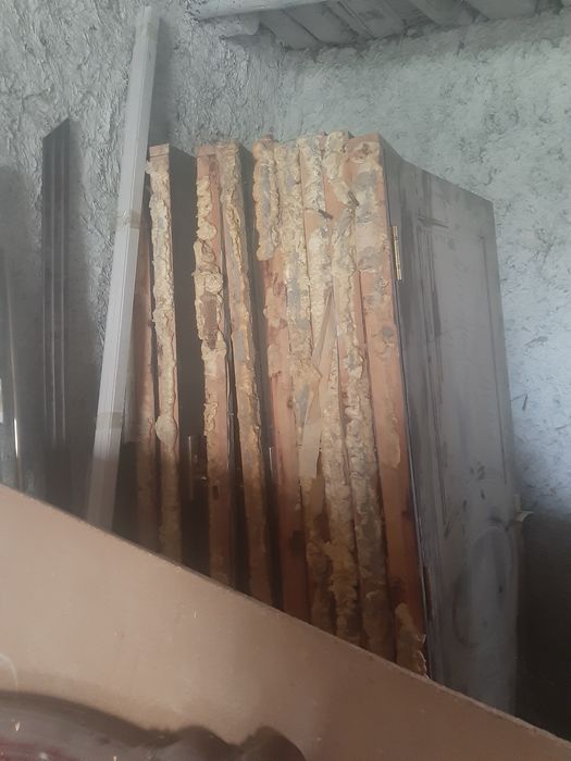 Mdf eshikla sotiladi