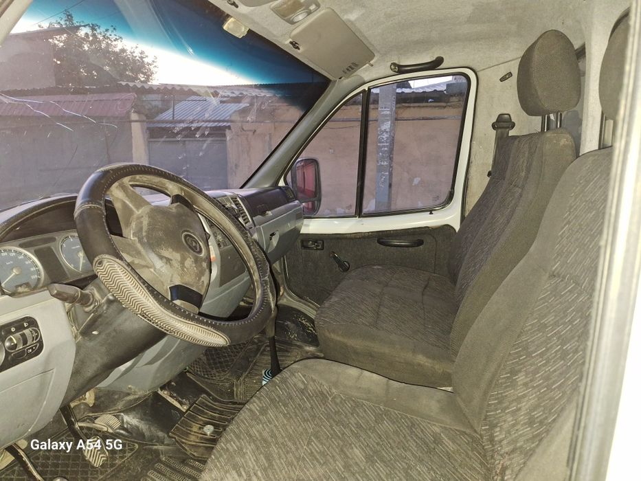 Газел 2013 йил мошина зор оган одам барака топади