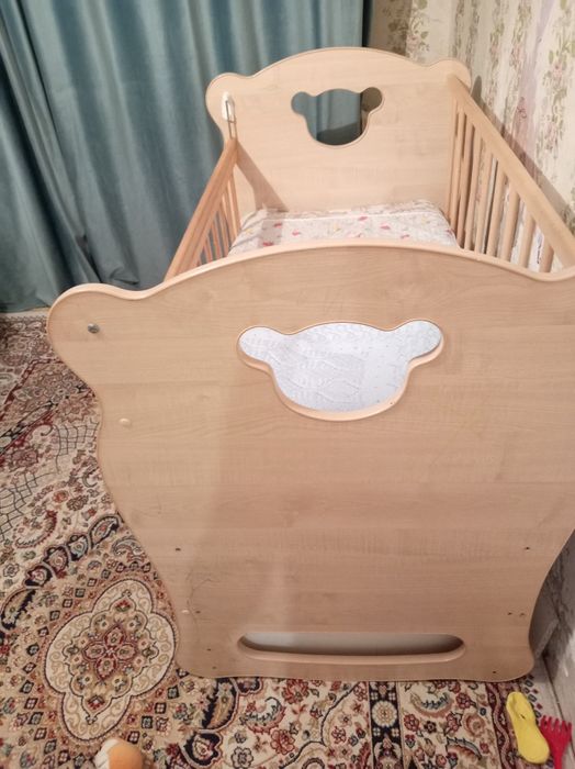 Отдам детскуб кровать
