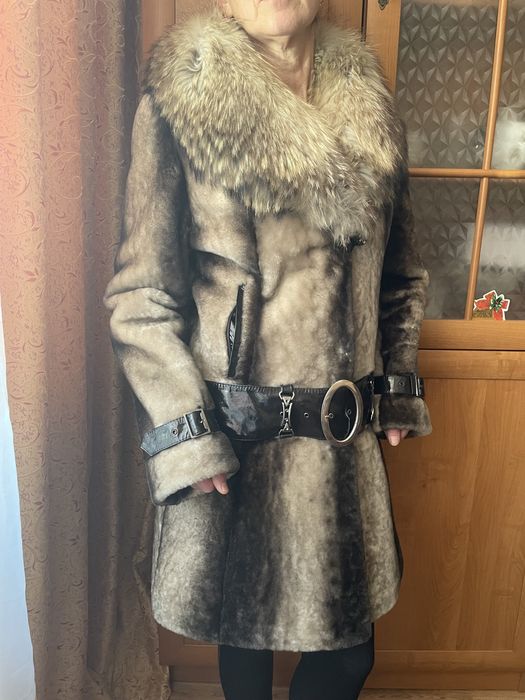 Шуба натуральный мех мутон