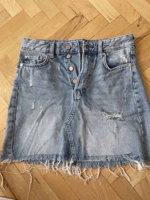 Поли и къси панталонки