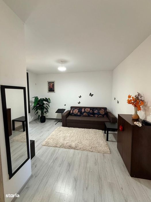 Inchiriez Apartament 2 camere - 42mp - Decomandat