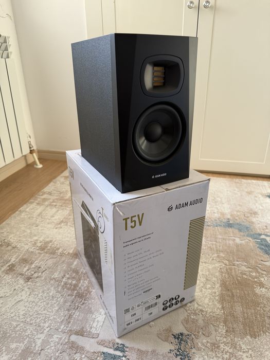 колонки студийные мониторы Adam Audio T5V