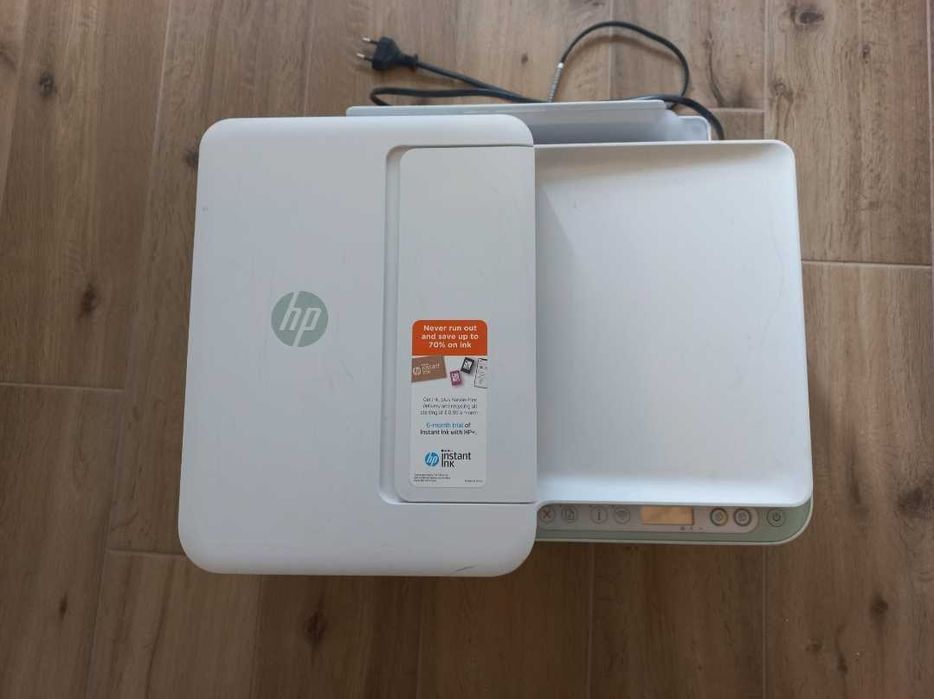 Imprimanta multifunctionala HP DeskJet 4122e