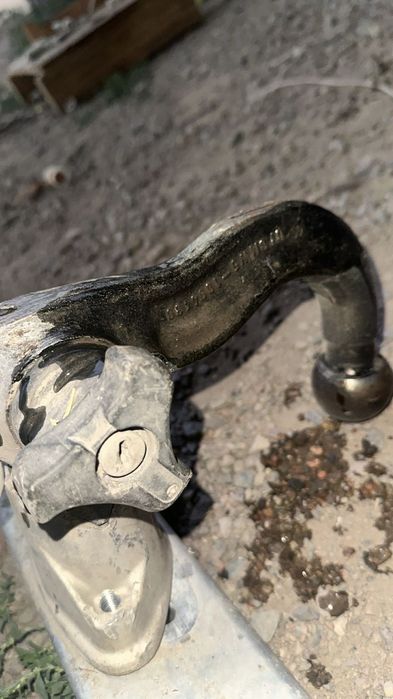 Продам фаркоп от БМВ е34 седан