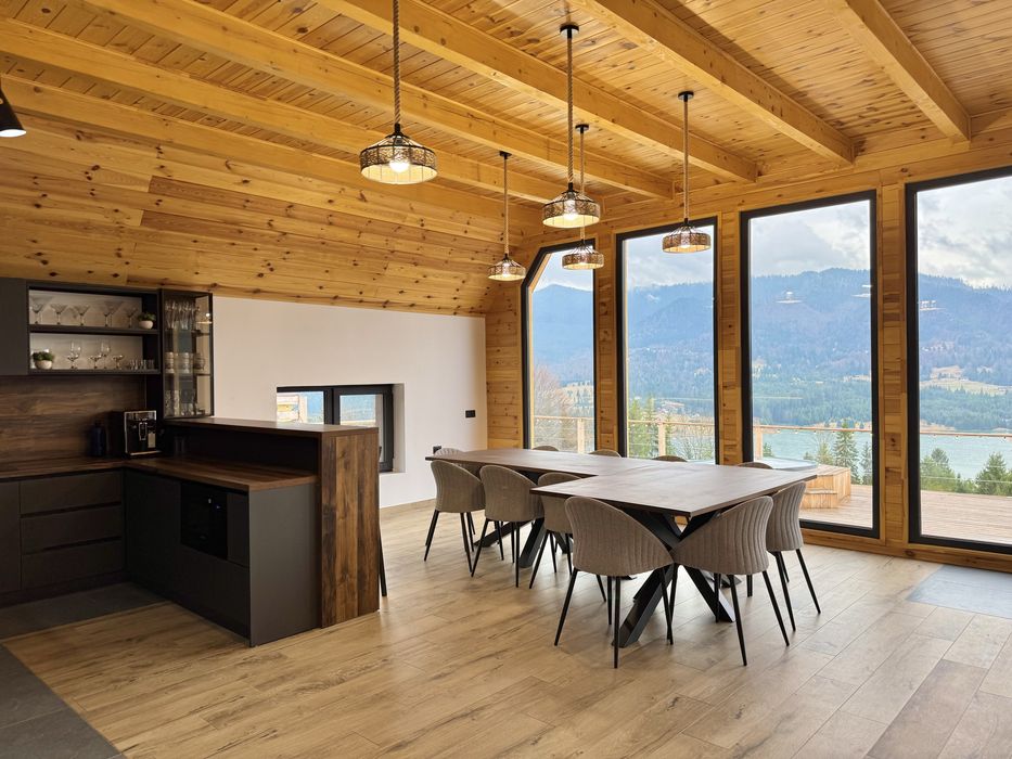 Inchiriez Cabana Vila Colibita A-frame Jacuzzi camere