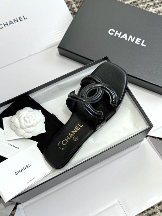 Slapi Chanel