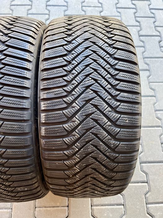 2 броя Зимни Гуми 245/40/18 LAUFEN ДОТ: 3221