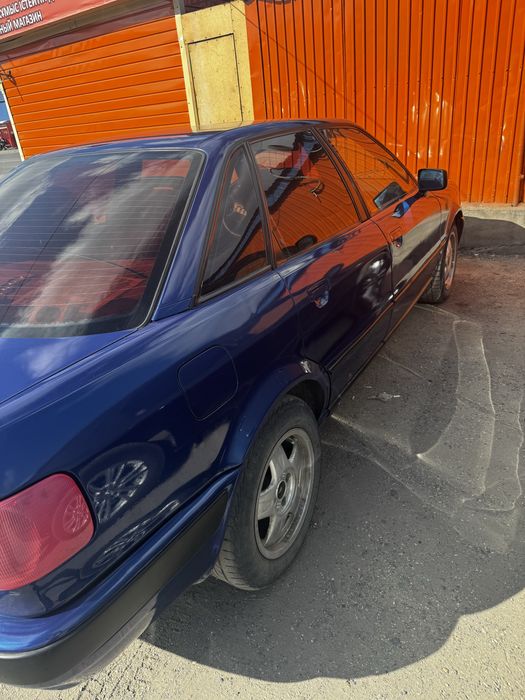 Продам Audi 80 б4