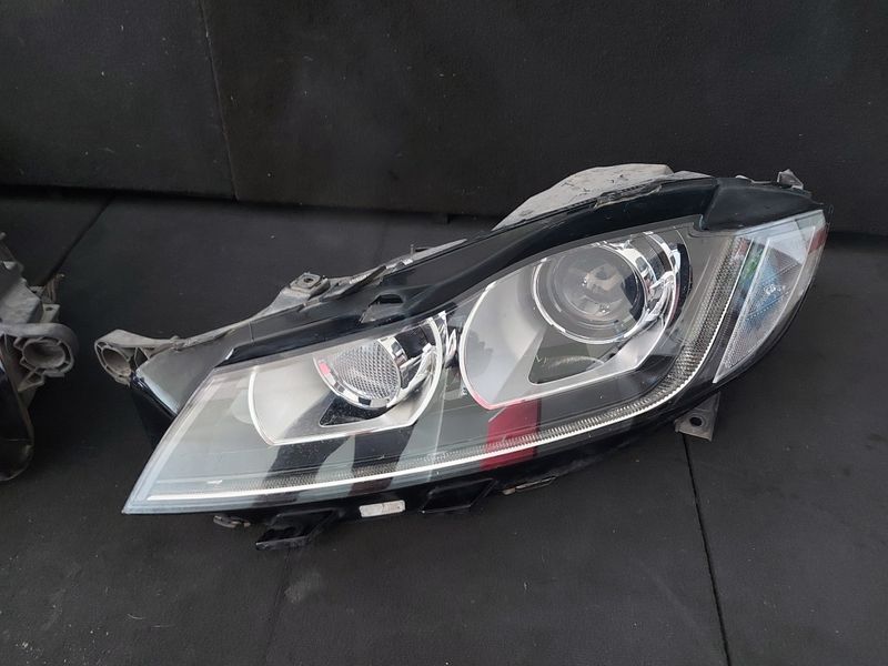 Фарове Jaguar XF 2017г.