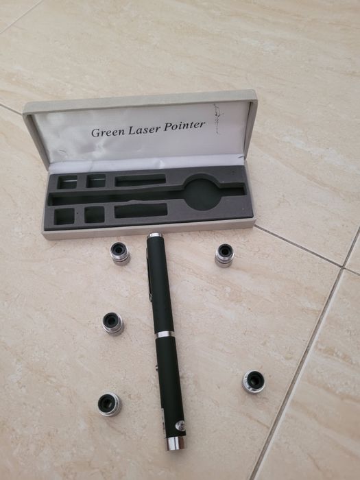Лазер за игра в зелено
