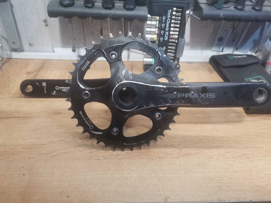 Курбели различни видове