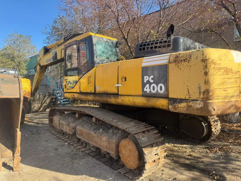 Экскаваторы KOMATSU